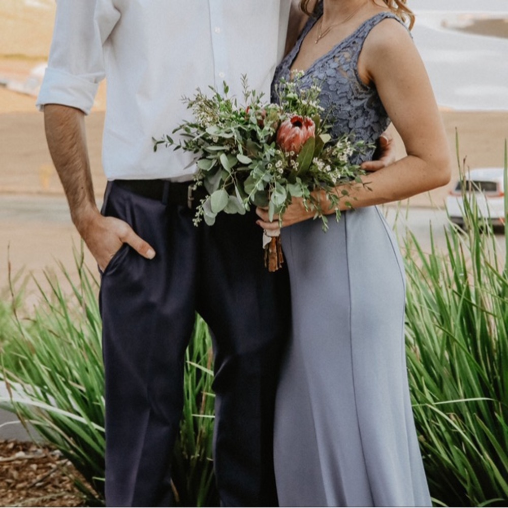 Steel Blue David’s Bridal Size 0 Lace and Stretch Crepe V-Neck Bridesmaid Dress